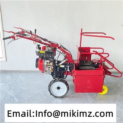 Mini mašina za žetvu kukuruza