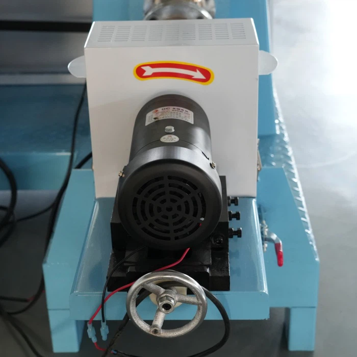 Much Cheaper Extruder Machine price