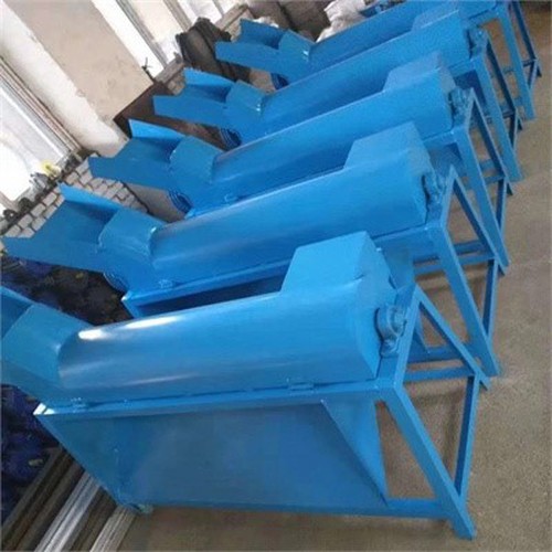 Fungus bag dragging machine Fungus bag dragging machine